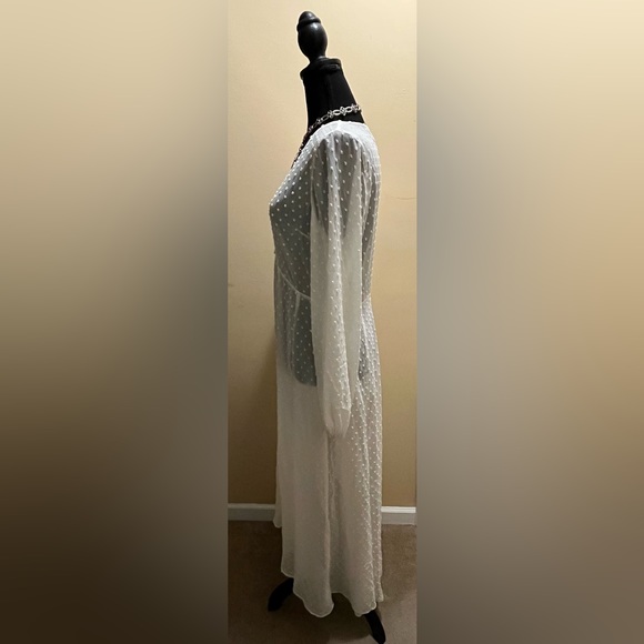 Express X Rocky Barnes Sheer White Kimono Duster - New With Tags - Size Medium - Picture 2 of 4